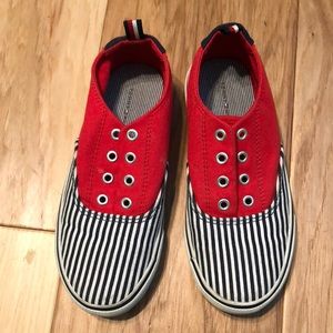 Tommy Shoes